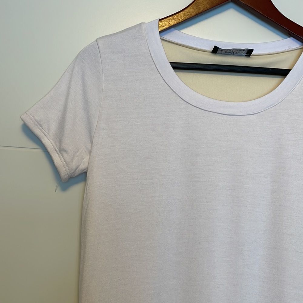 Basic White Tshirt - Picture 2 of 6